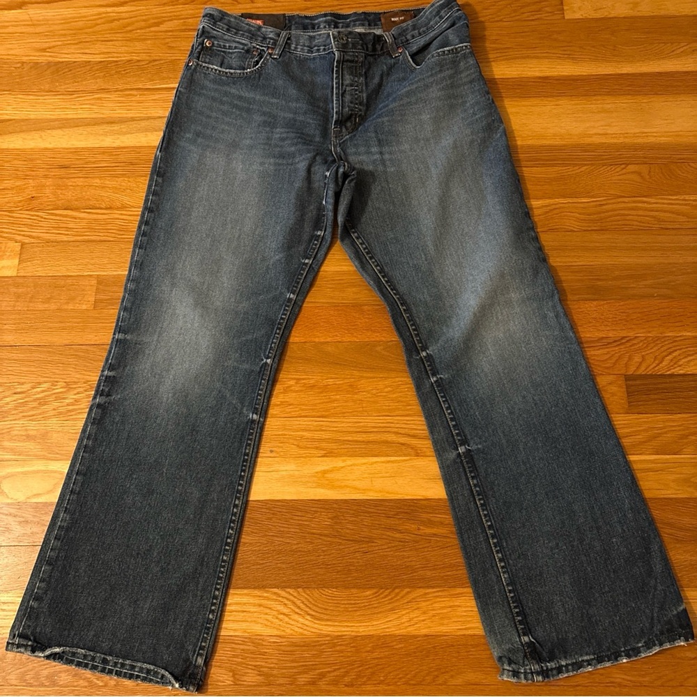 Men’s Boot Fit Gap Jeans 36X32 Wide Leg
In Excellent Condition - Picture 3 of 7